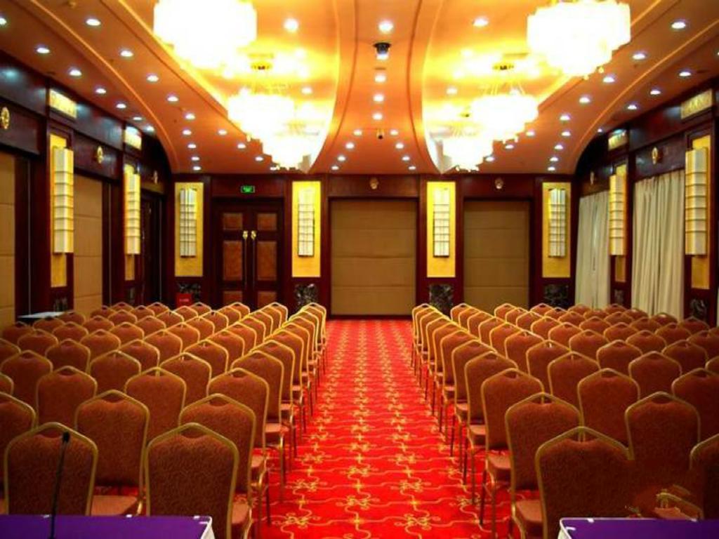 Grand Soluxe Hotel Dunhuang Exterior foto